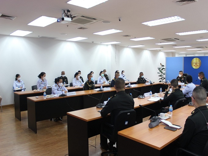 ประชุมรับนโยบาย ผอ.สพร.กห.