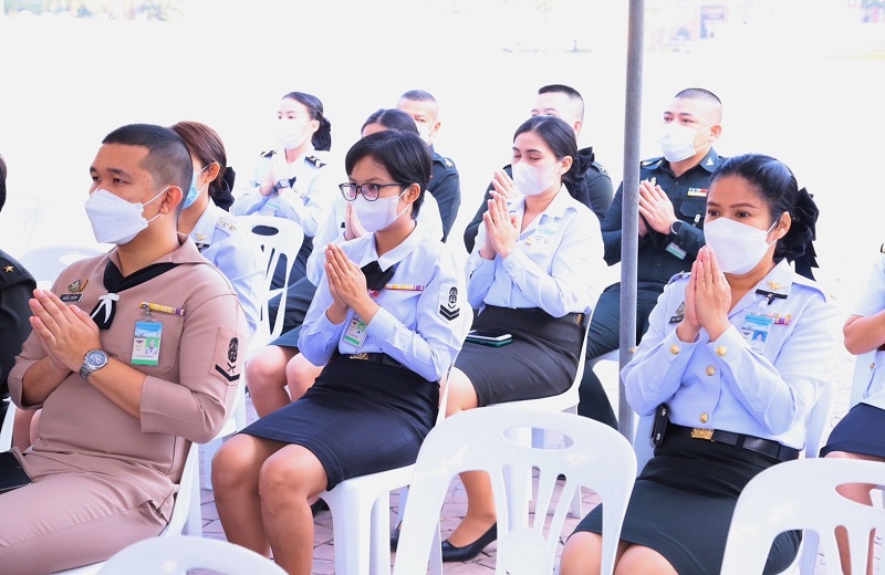กิจกรรม พบกันวันพระ พบพระพบธรรม คณะสงฆ์จากวัดชินวราราม มาเจริญพระพุทธมนต์ และรับสังฆทาน ณ หอพระ สป.พื้นที่ศรีสมาน โดยมี พล.อ.จิรวิทย์ เดชจรัสศรี ผอ.ศอพท. และ พล.ท.สุรศักดิ์ วรรณสมบูรณ์ ผอ.สพร.กห. ร่วมเป็นประธานในพิธี