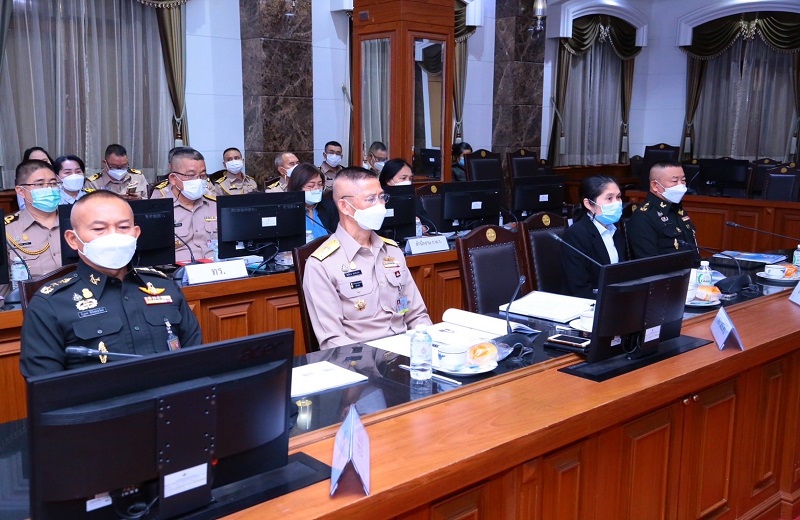 สพร.กห. จัดการประชุมคณะกรรมการพัฒนาระบบราชการกลาโหม (ก.พ.ร.กห.)โดยมี พล.อ.สนิธชนก สังขจันทร์ ปล.กห./ประธาน ก.พ.ร.กห. และ พล.ท.สุรศักดิ์ วรรณสมบูรณ์ เป็นกรรมการและเลขานุการ