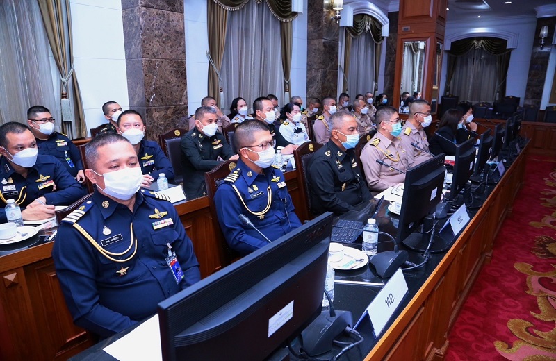 สพร.กห. จัดการประชุมคณะกรรมการพัฒนาระบบราชการกลาโหม (ก.พ.ร.กห.)โดยมี พล.อ.สนิธชนก สังขจันทร์ ปล.กห./ประธาน ก.พ.ร.กห. และ พล.ท.สุรศักดิ์ วรรณสมบูรณ์ เป็นกรรมการและเลขานุการ