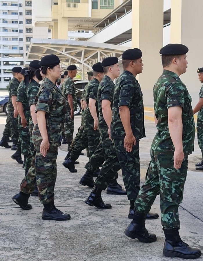 สพร.กห. ได้จัดให้มีการฝึกทบทวนท่าบุคคลเบื้องต้น ณ ใต้อาคารที่พักนายทหารสัญญาบัตร