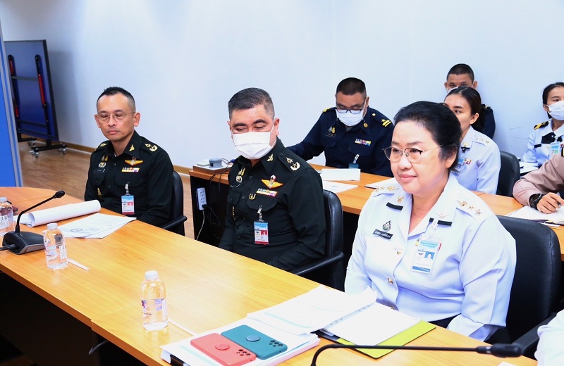 สพร.กห. จัดประชุมพบปะกำลังพล สพร.กห ณ ห้องประชุม สพร.กห. ชั้น 2 อาคาร สป.(ศรีสมาน) โดยมี พล.ท.ชูเลิศ จิระรัตนเมธากร ผอ.สพร.กห.เป็นประธานการประชุมฯ