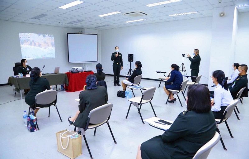 พ.อ.หญิง นันทกา ธรณีนิติญาณ ผอ.กสพร.สพร.กห. บรรยาย PMQA 4.0 ให้กับการอบรมหลักสูตรเจ้าหน้าที่งบประมาณของ นขต.สป.